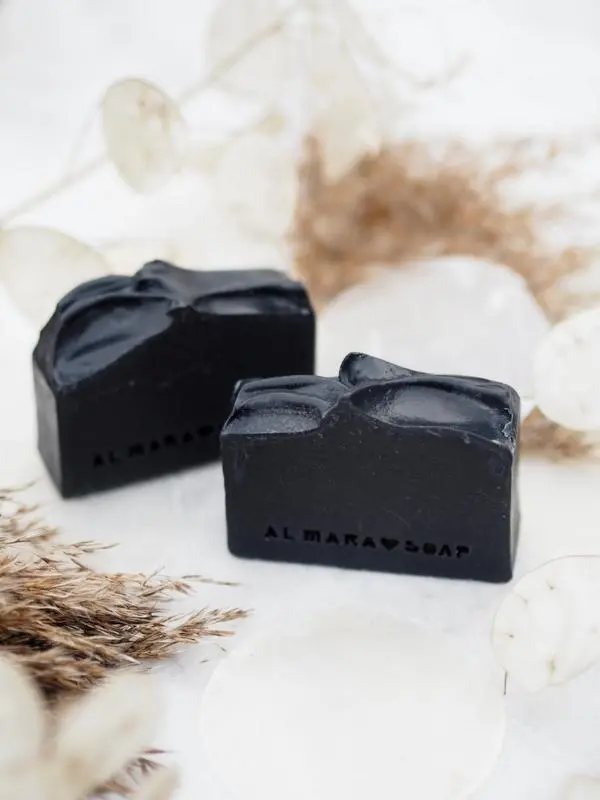 Almara Soap - přírodní mýdlo Black as my Soul 90 g