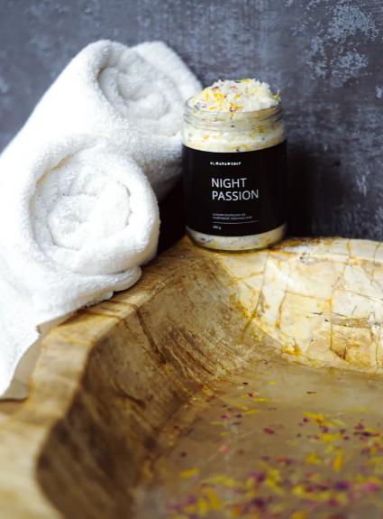Almara Soap - sůl do koupele NIGHT PASSION 450 g